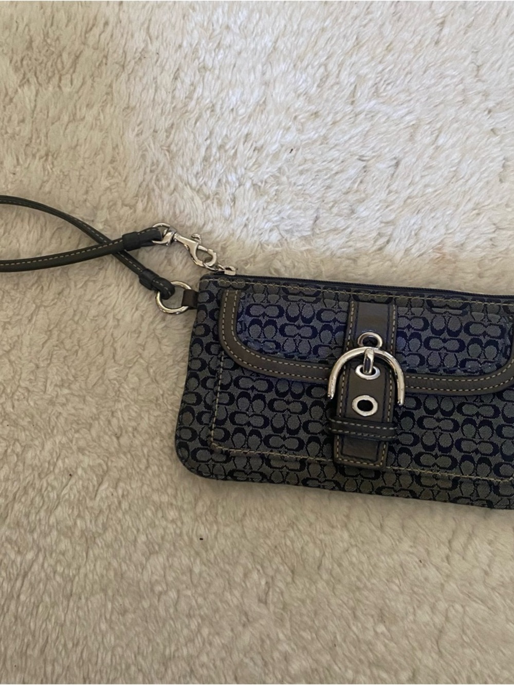 Vintage Coach Logo Wristlet in Navy